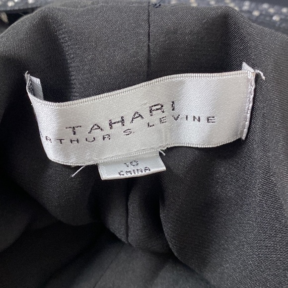 TAHARI ASL Black Full Length Gown Mesh Embellished Neckline Ruching Size 10 - Picture 5 of 6